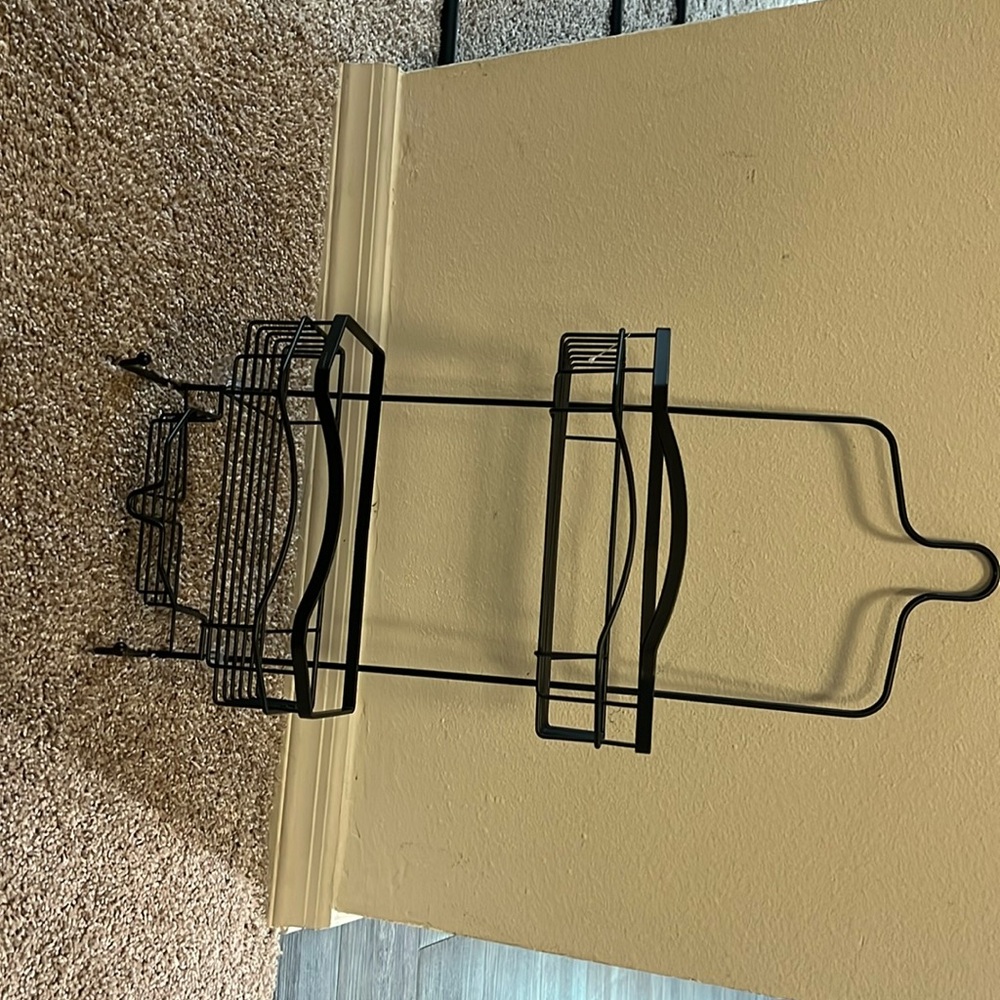 Metal hanger shower